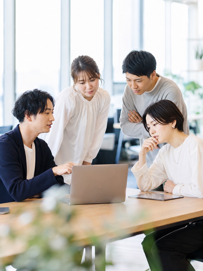 AISyncのチームミーティングの様子